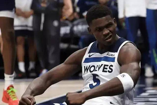 CBA常规赛：辽宁主场收官战不敌浙江